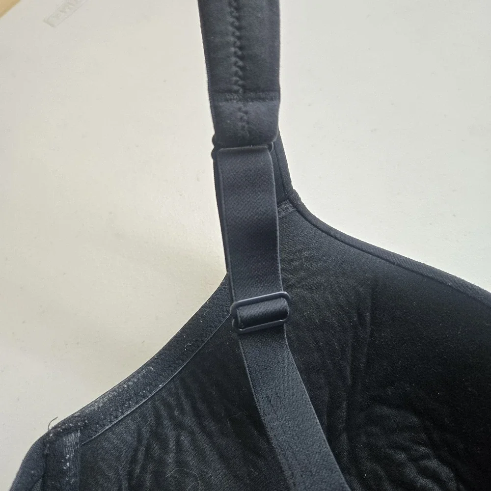Cacique Women Bra 40DDD Black T Shirt Underwired Bow Strap Adjustable